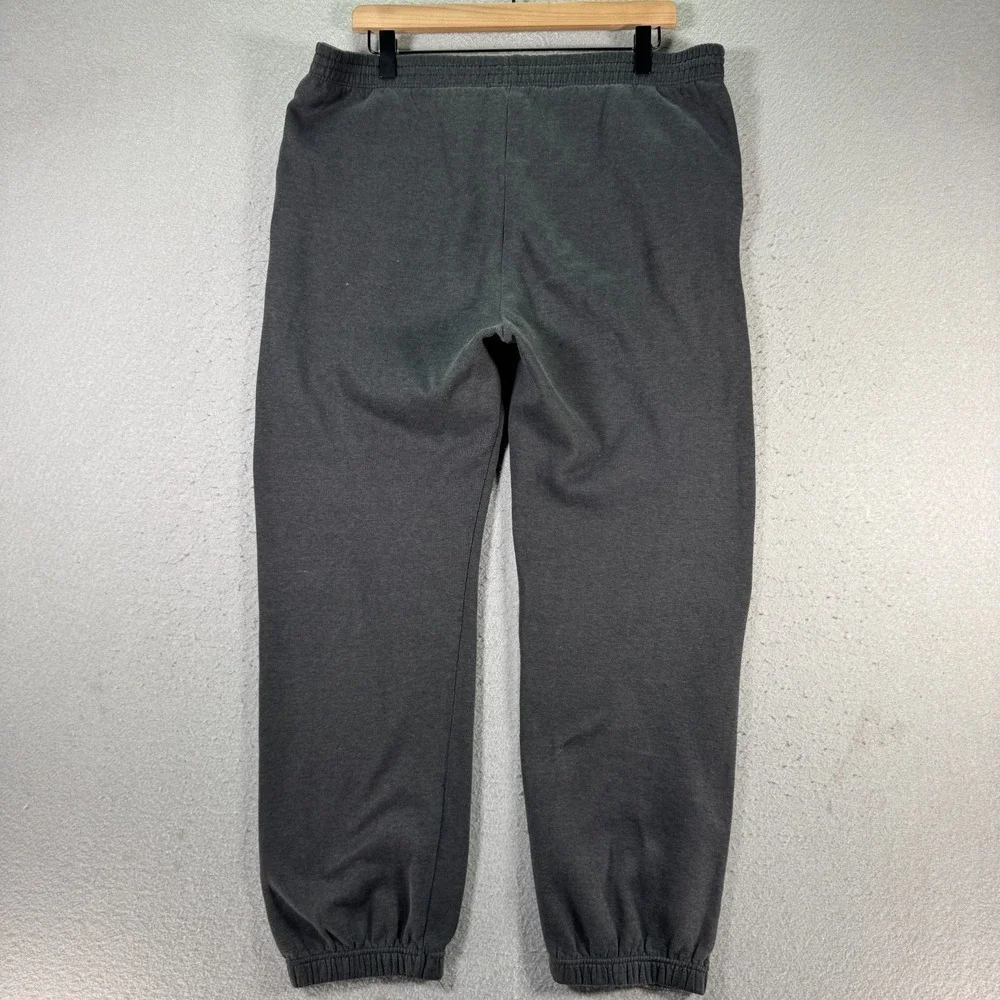 Vintage Adidas Sweatpants Adult Medium Gray Embroidered Cuff Fleece‎ Sportswear